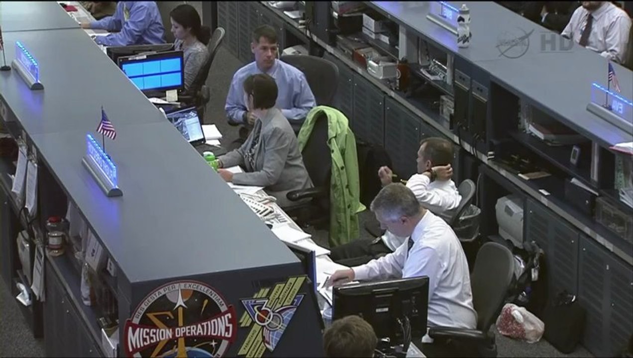 Astronaut's helmet leak forces abrupt end to spacewalk