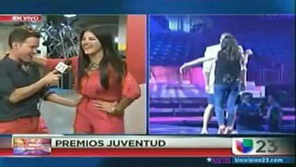 Download Video: Maite Perroni [@MaiteOficial] Ensayos de PJ || Univision 23