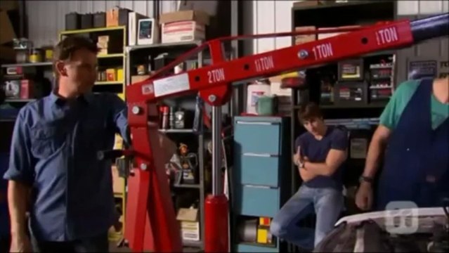 Neighbours- Chris & Ramsay Street -E152