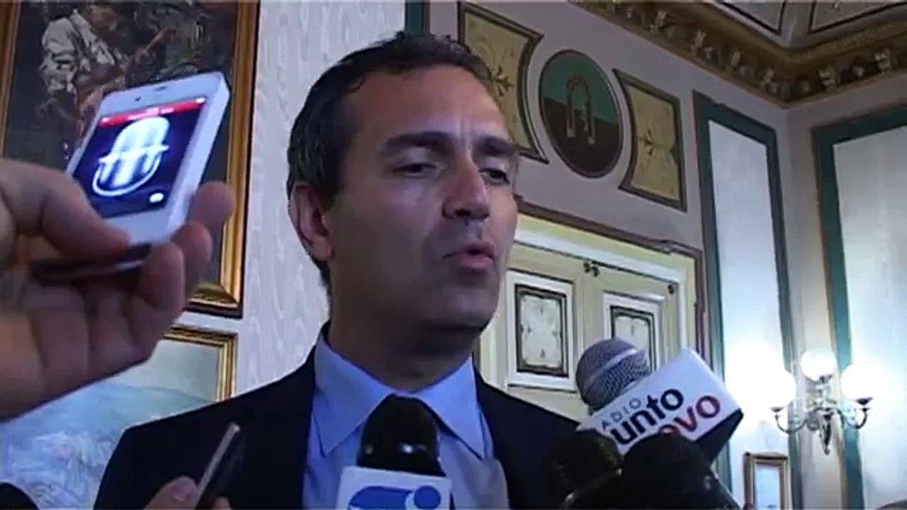 Napoli - De Magistris contro De Laurentis -2- (16.07.13)