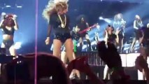 Beyoncé - Diva/Bow Down @ Houston