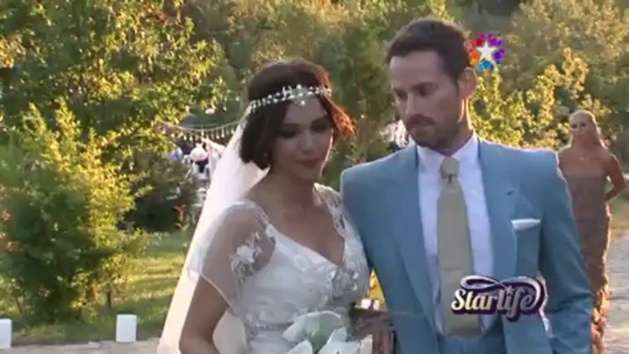 HANDE ATAİZİ 4