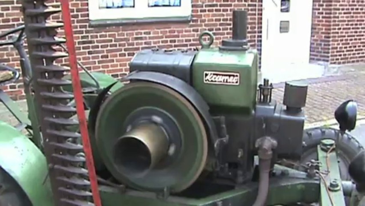 Dampfrundum Flensburg 2013, Dampflok Nohab S1916, BR346, Kramer Traktor K18 Allesschaffer