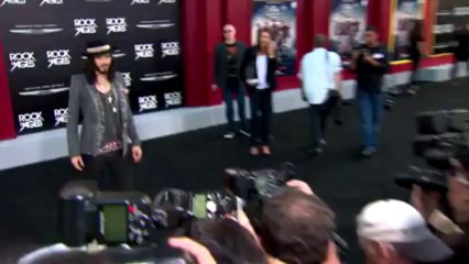 Hollywood Celebrities Take to Twitter to Celebrate Supreme Court Decision - Video