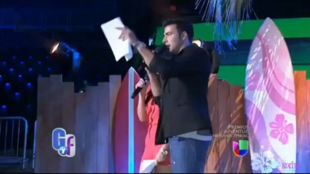 HD: Maite Perroni [@MaiteOficial] Encendera PJ con una Bachata || GyF