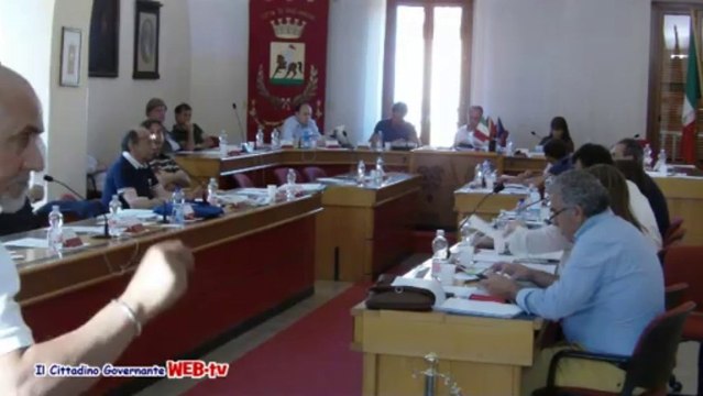 Consiglio comunale 8 luglio 2013 Punto 1 mozione lavoratori ecx LSU intervento Rota