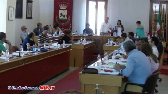 Consiglio comunale 8 luglio 2013 Punto 1 mozione lavoratori ecx LSU votazioni
