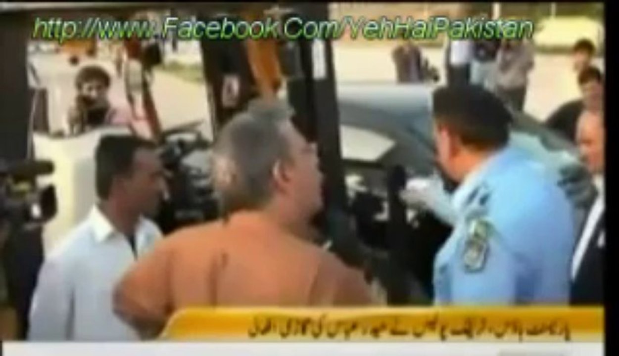 Haider Abbas Rizvi Blasted on Poor trafic Police officer