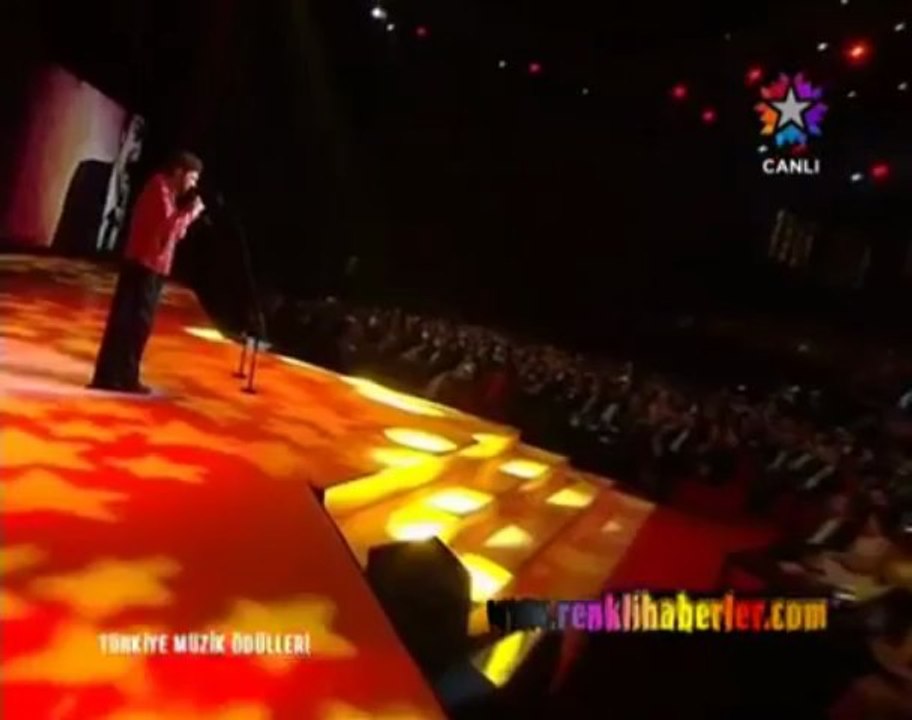 Müslüm Gürses - Halil Sezai - Türkiye Müzik Ödülleri