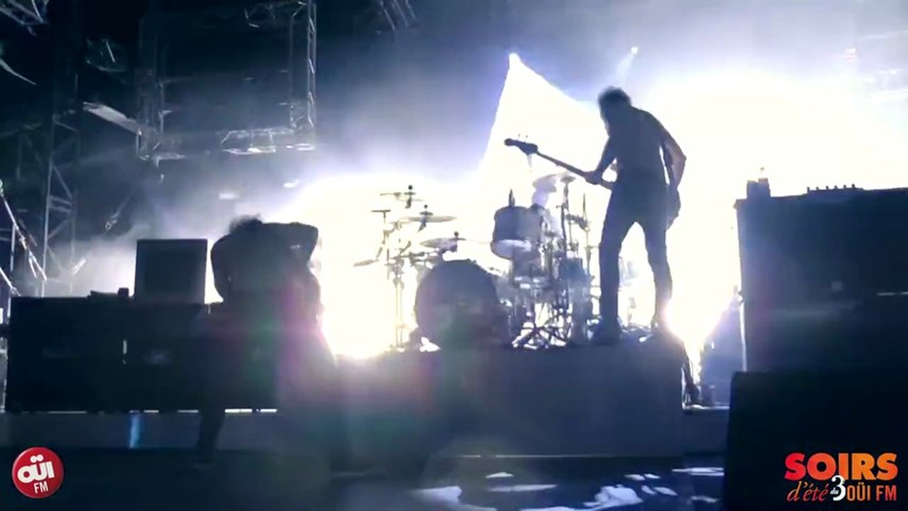 Biffy Clyro - Stingin' Belle - OÜI FM Live - Festival Soirs d'été 2013 - 9 juillet