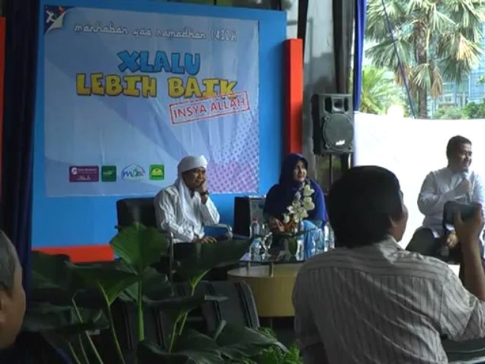 20110727 - Aa Hadi & Cheche Kirani - Keluarga Islami (Tarhib)