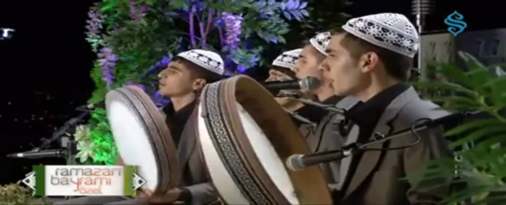 Pervane İlahi Grubu - Ellerim Semada