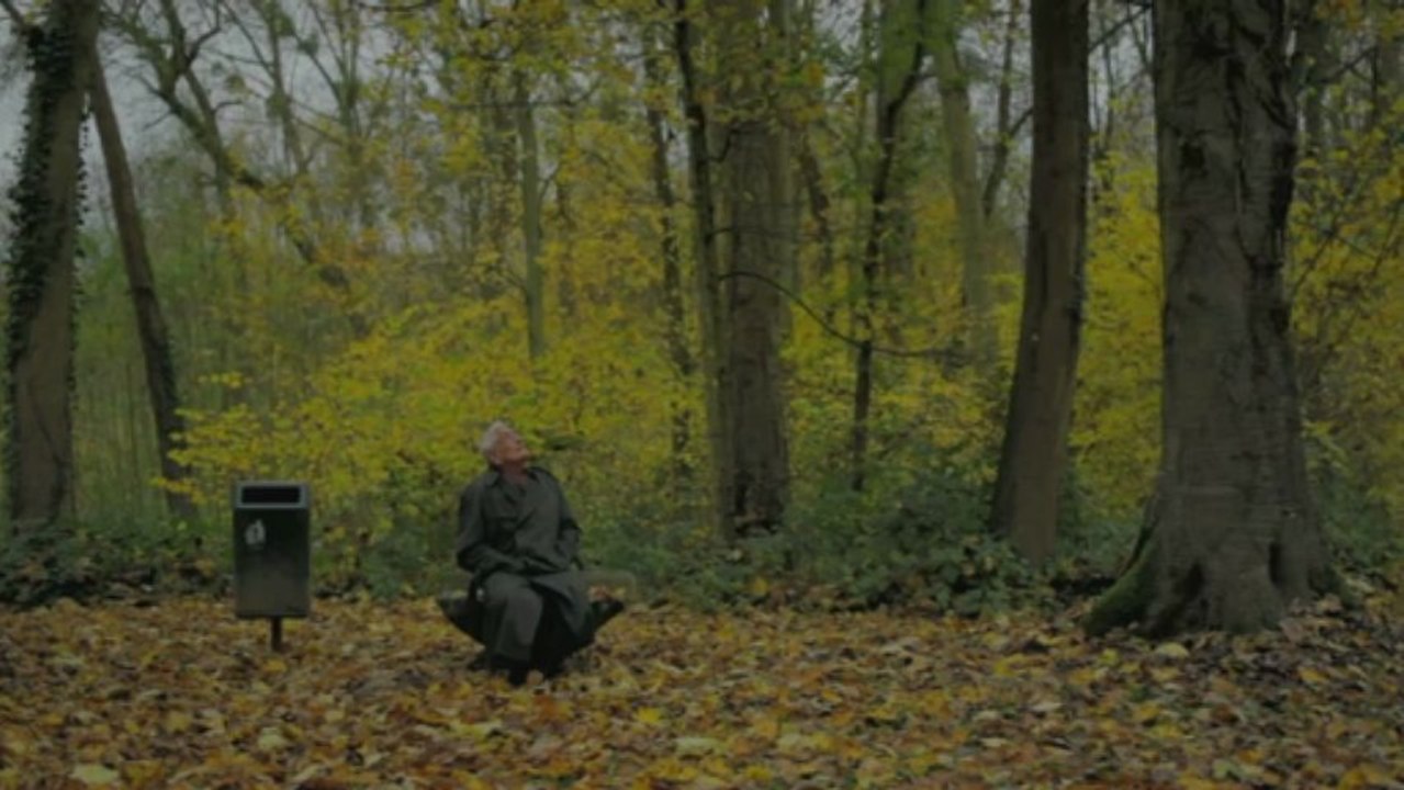 UN NUAGE DANS UN VERRE D'EAU - Bande-annonce VF