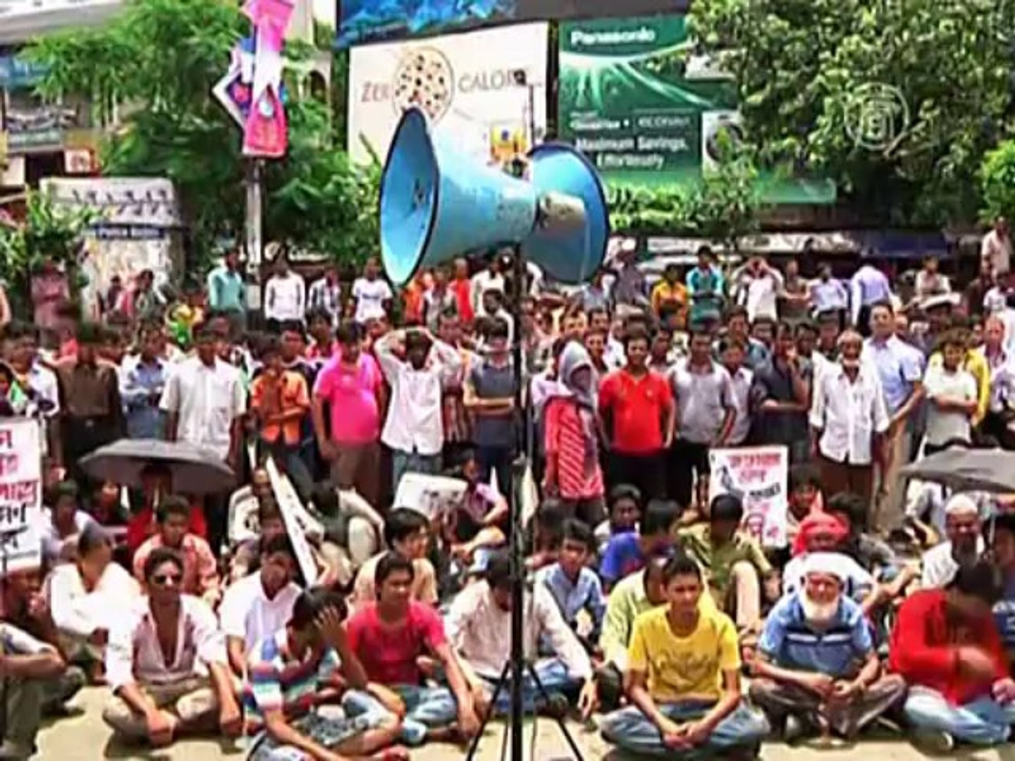 Видного политика Бангладеш приговорили к смерти