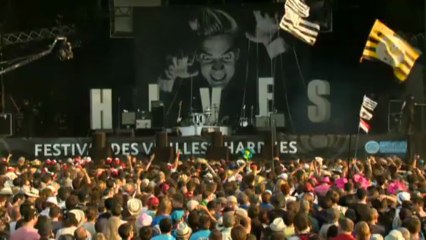 The Hives- Les vieilles Charrues 2013