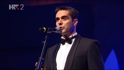 Đani Stipaničev - Vilo moja (Proljetni evergreen)