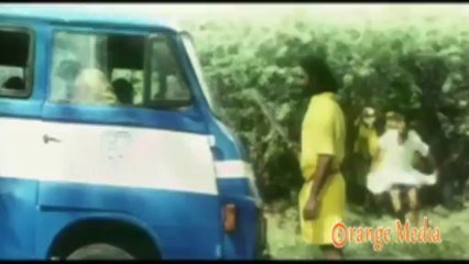 School Children Kidnapping scene - Avatharudu Movie Scenes - Ajith, Asin