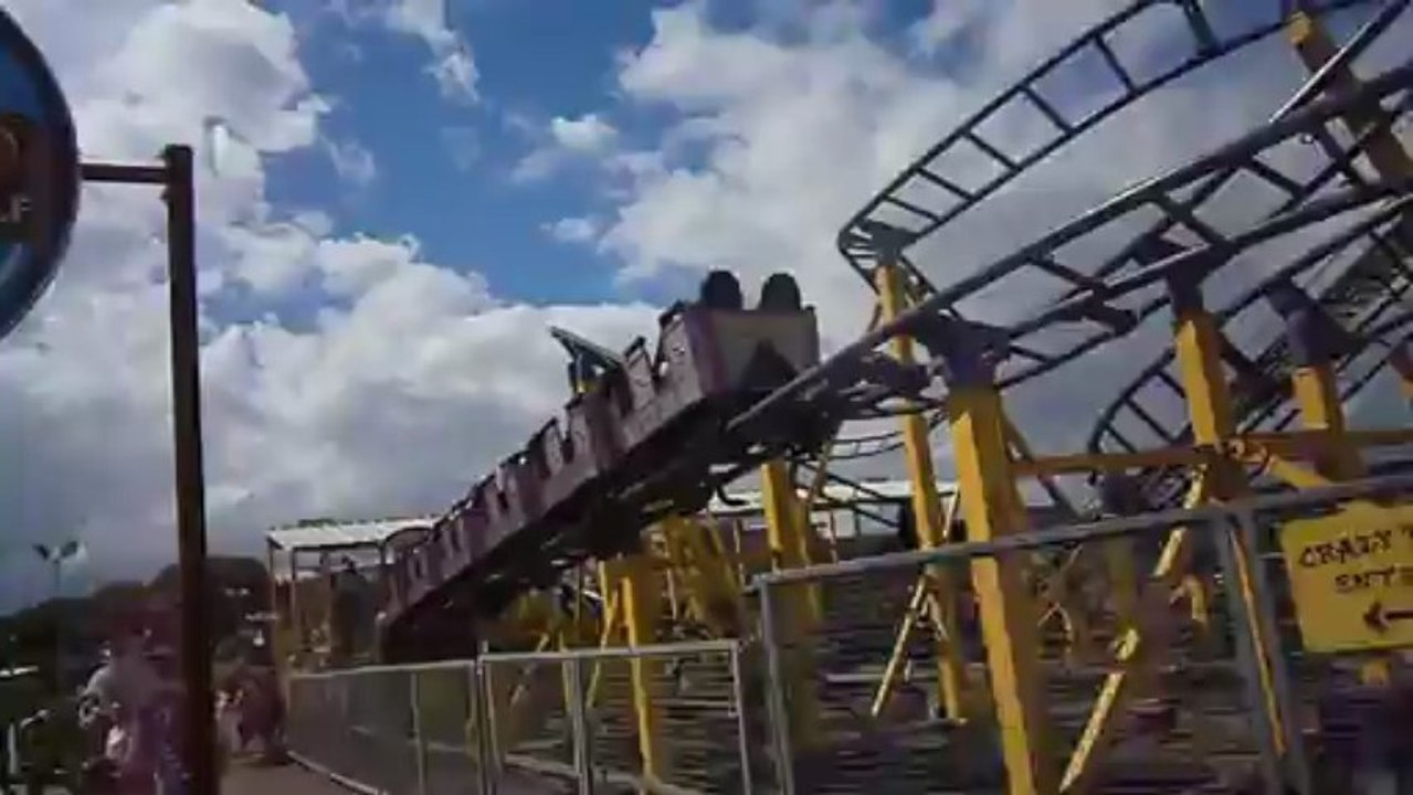 Codonas Rollercoaster Action Lol