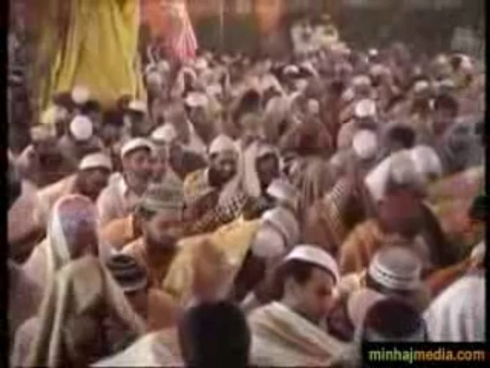 Dua - Dr. Tahir ul Qadri is weeping with tears and longing for Allah (layla tul Qadr) (part 2_2)