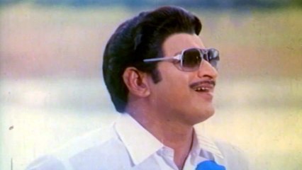 Santhi Nivasam Songs - Gujjina gullo - Krishna Radhika Suhasini