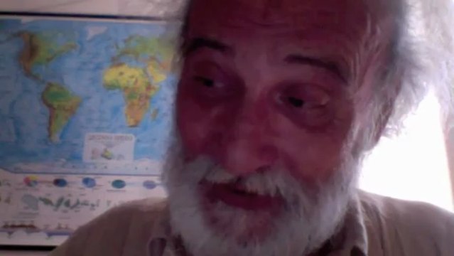 Beppe Grillo Denuncia Gli Sperperi Parlamentari