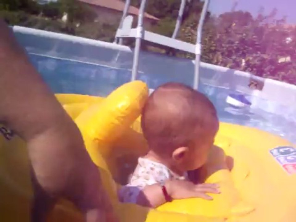 julien ma 1ere piscine