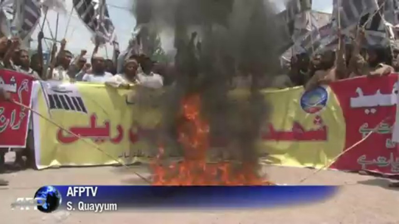 Pakistanis demonstrate over protester killings
