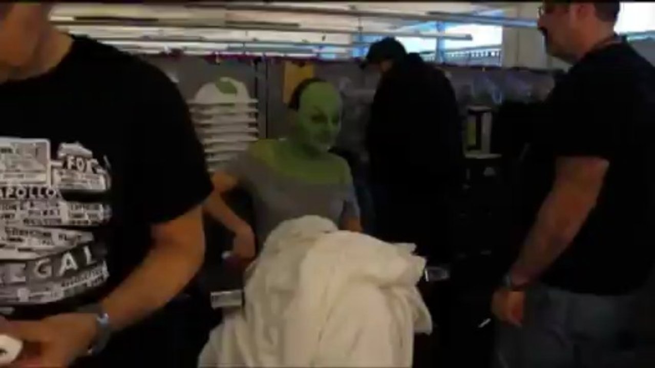 Le Monde Fantastique d’Oz - Featurette Le maquillage de Mila Kunis