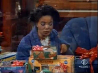 6x11 - Otto sotto un tetto - Miracolo ad Elm Street