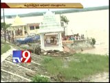 High Bhadrachalam water level affects low lying areas.