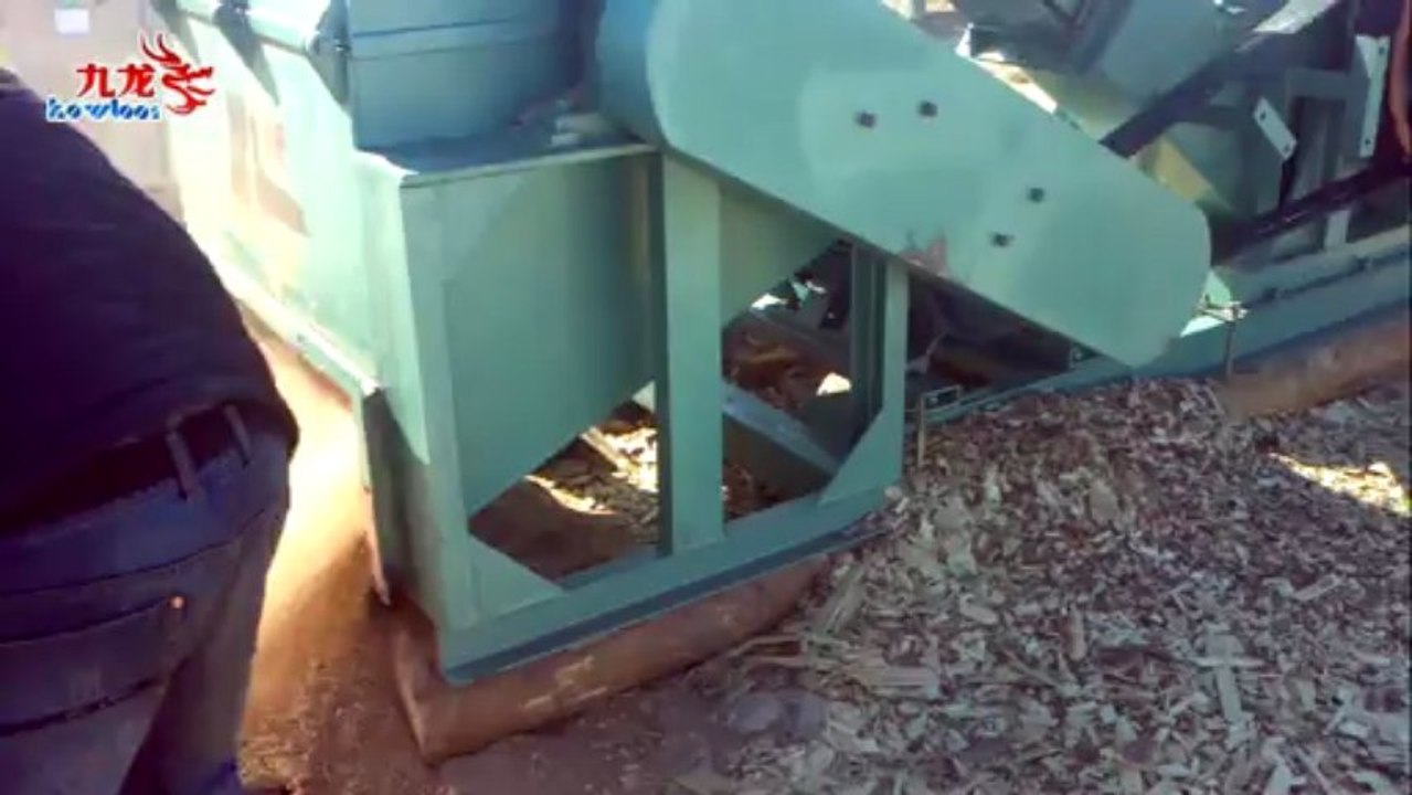 Máy nghiền gỗ loại lớn