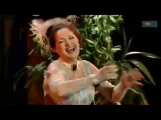 A Csárdáskirálynő - Az Asszony Összetör ... - Czardas Queen - Kállai Bori -