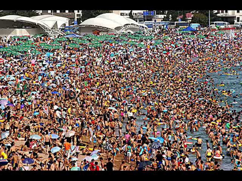 ah qu'est on est serré sur cette plage comme des sardines