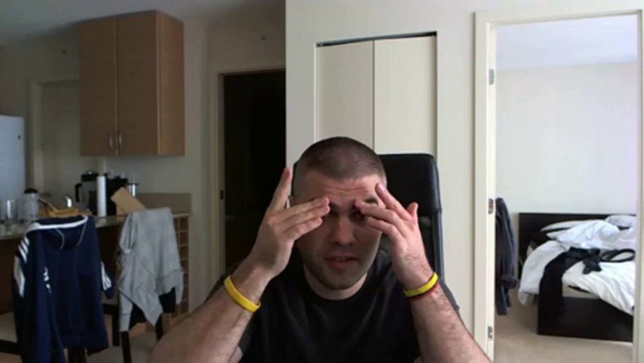 Buzz-cut + Streaming