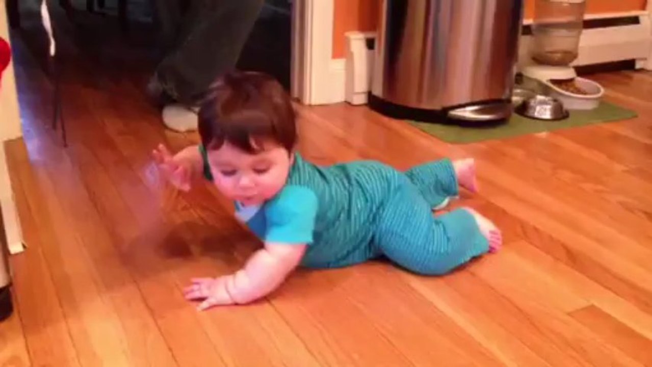 Premier quatre pattes!