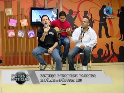 Banda Apóstolo XIII canta Servo Amado no programa Fatos e Notícias na Tv Jornal
