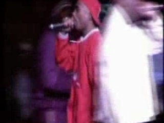 TuPac - Out On Bail (supert live)(94)