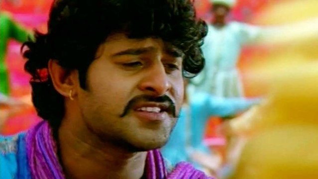 Pournami Songs - Icchi Pucchukunte - Prabhas Trisha and Charmi