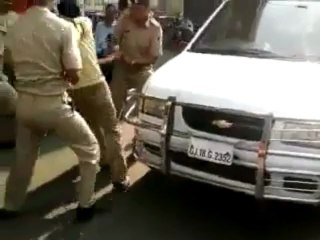 Brutality Of Indian Police on Innocents