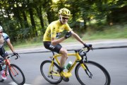 EN - Magazine 100% Tour / Christopher Froome - Stage 21 (Versailles > Paris Champs-Élysées)