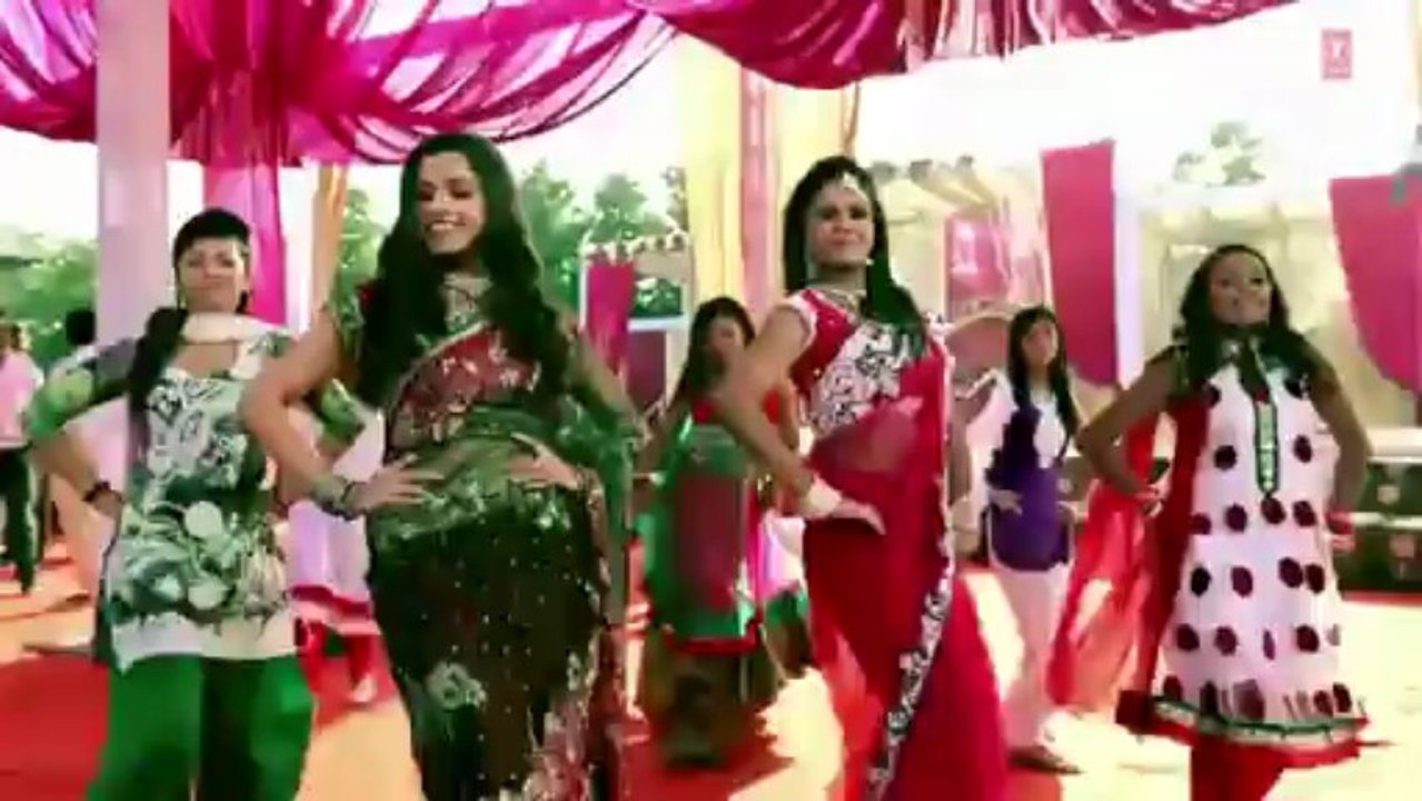 NACHHATAR GILL LATEST VIDEO SONG DAROO _ BRANDED HEERAN