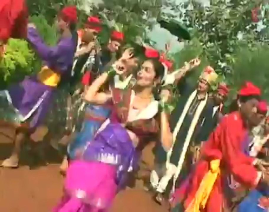 Navrilaa Sonyani Madhvayanch - Marathi Lavani Video Song Shakuntala Jadhav