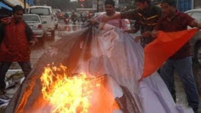 Poonam Pandey's Nasha Posters Burned In Mumbai!