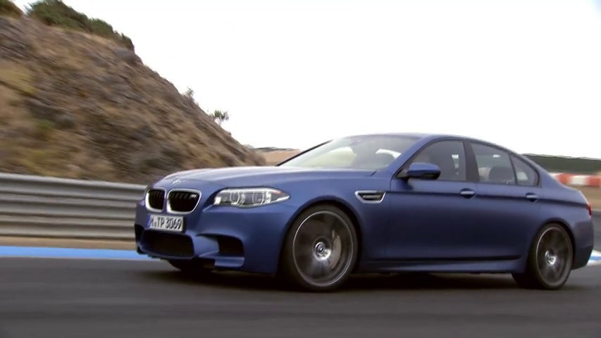 BMW M5 avec pack compétition sur circuit - Essai...