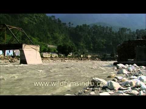 The broken Iron bridge at Tilot: Uttarakhand Floods