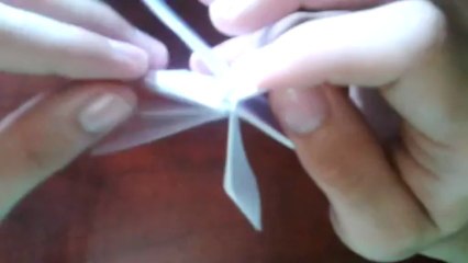 Shinyorigami: Como hacer un cubo de papel (con alas)