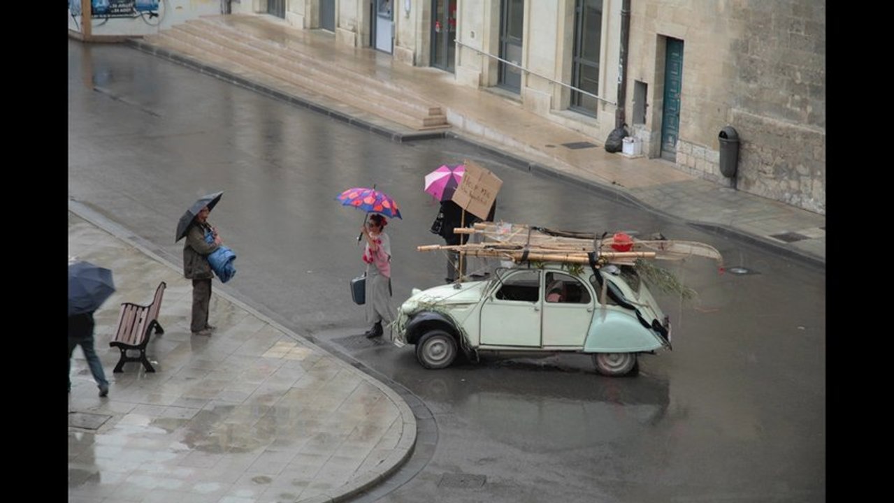 "La Demoiselle lève le voile" - Arles - Nuit de la mode 2013