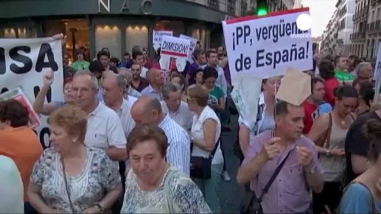 Rajoy cede: riferirà in Parlamento su scandalo fondi neri