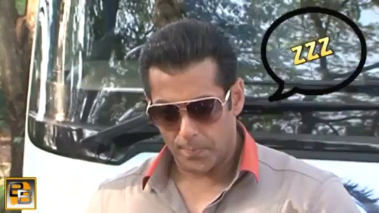 Salman Khan CAUGHT SLEEPING in court!