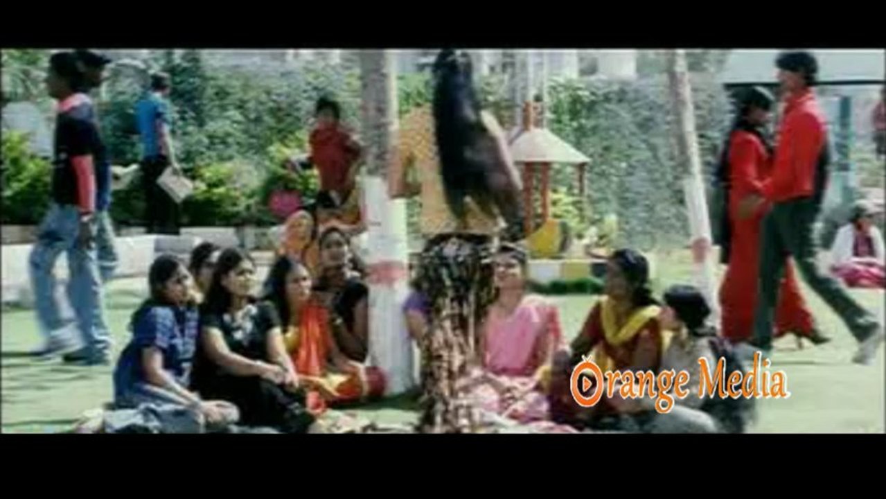 Gopika,Samrat love shots - Veedu Maamulodu Kaadu Telugu Movie Scenes